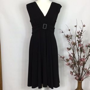 HOST PICK 🎊🎉🎊👍Mimi Maternity Dress